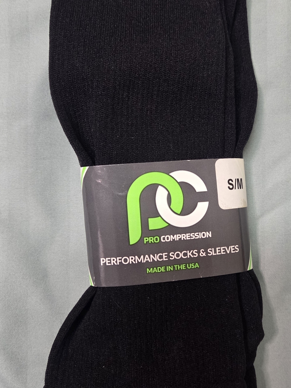 Pro Compression Men's Black Performance Athletic Socks - S/M